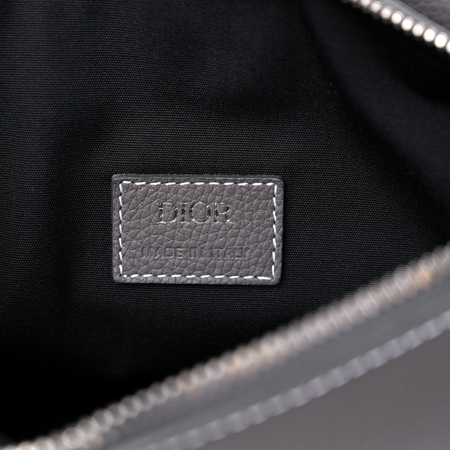 CHRISTIAN DIOR GRAINED SADDLE BAG