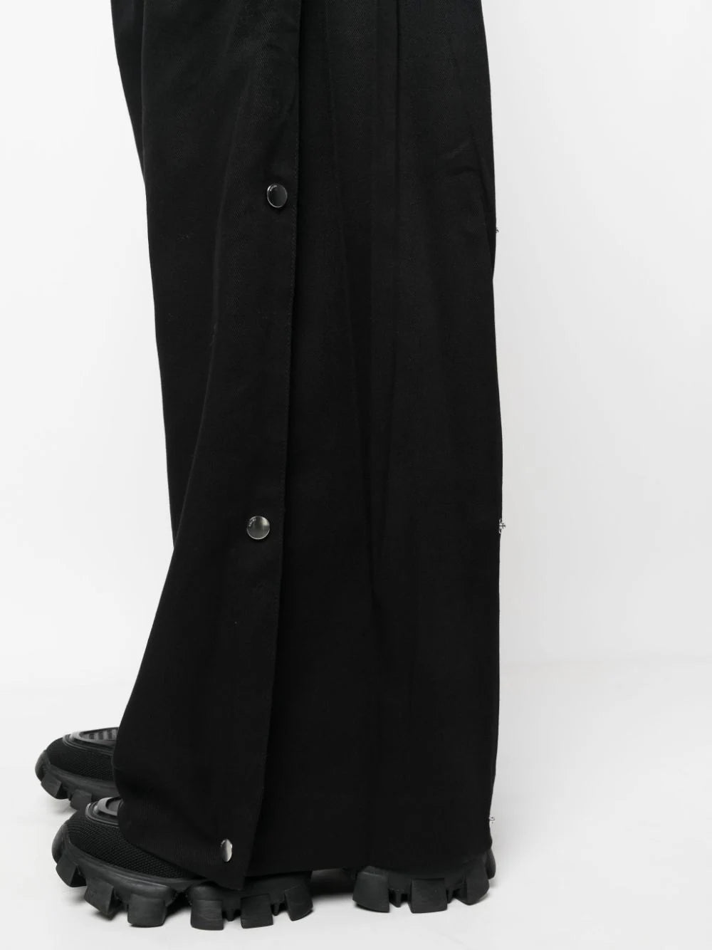 AMIRI SIDE PLEAT SNAP PANTS