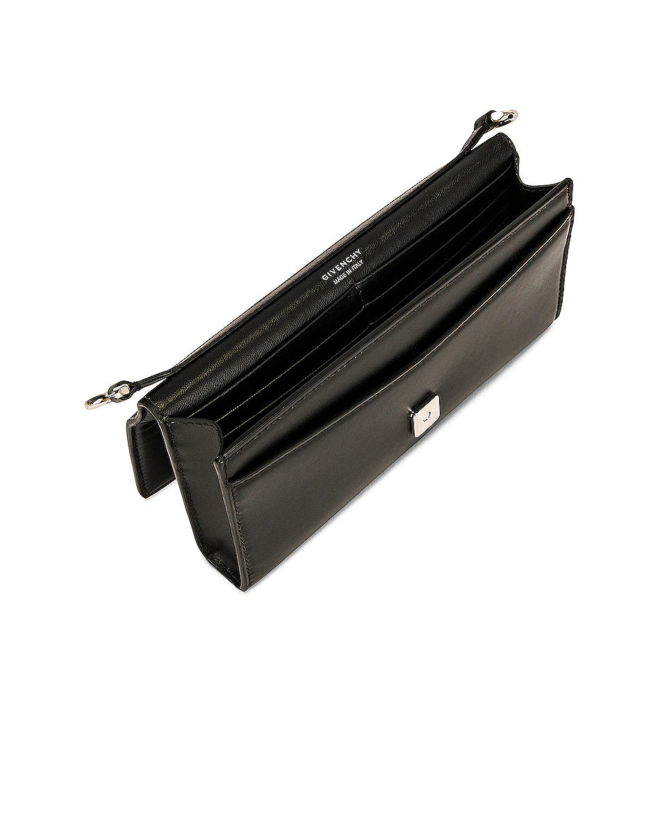 GIVENCHY 4G WALLET ON CHAIN BAG – TheLuxeLend GIVENCHY 4G WALLET ON CHAIN BAG – TheLuxeLend